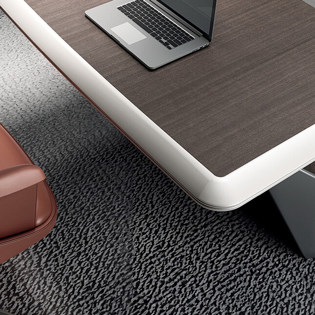 поверхности конференц-стола