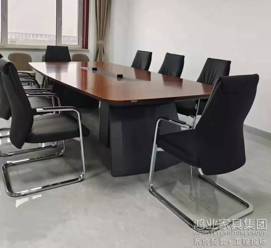 Конференц-стол