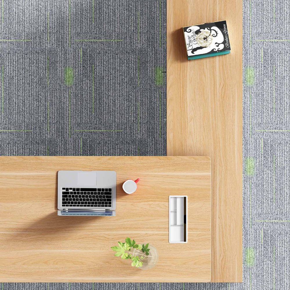 Офисный стол L-образной формы