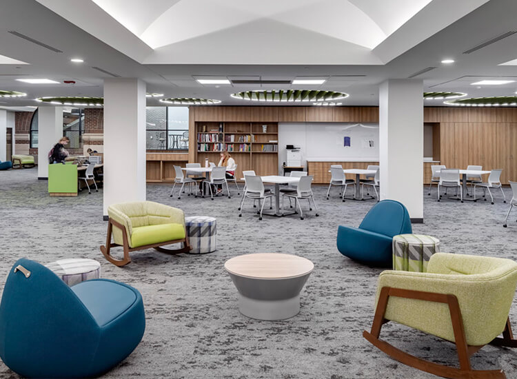 Вам нужно украсить красивую библиотеку библиотечной книжной полкой, стулом или другой библиотечной мебелью.