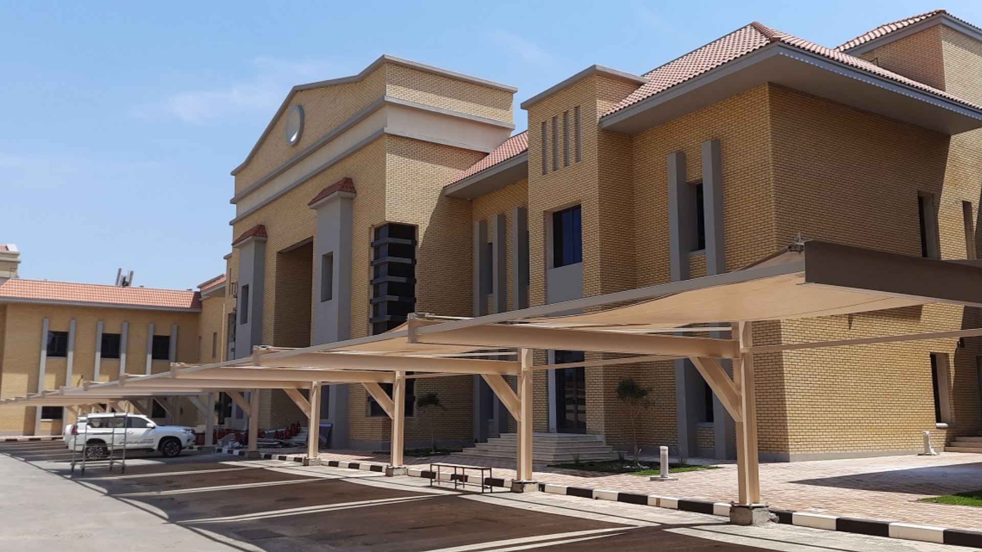 Ahmadi Services Group, Кувейтская нефтяная компания | Офисный проект от Hongye Furniture